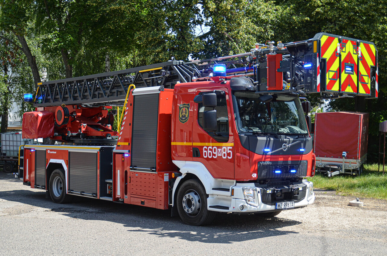 SD-32 Volvo 669M85